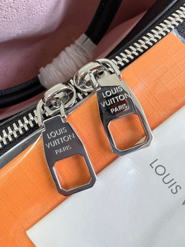 Louis Vuitton Bella Tote