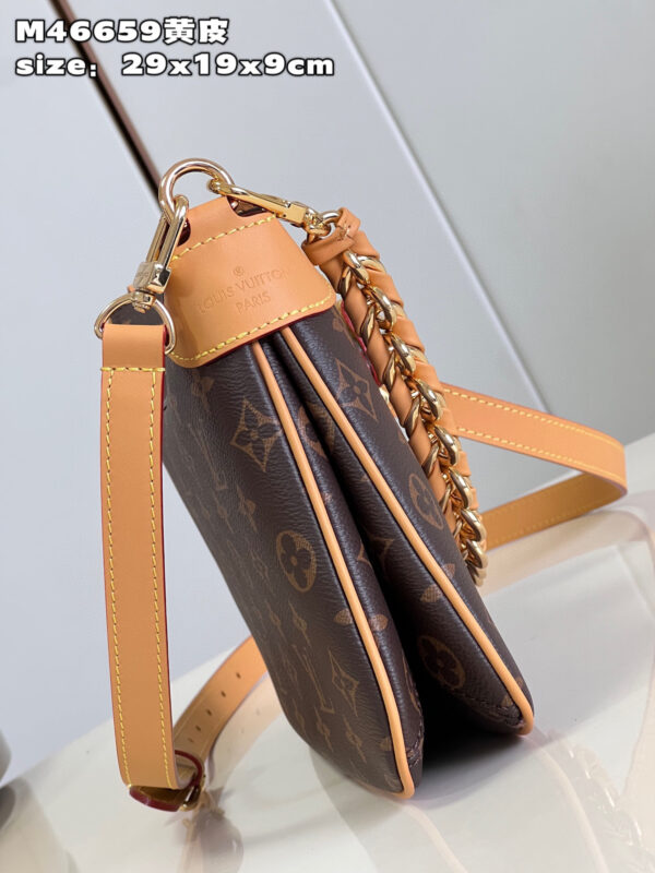 Louis Vuitton Twinny