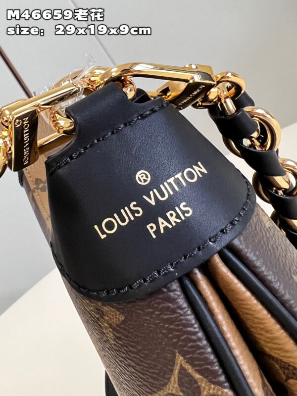 Louis Vuitton Twinny