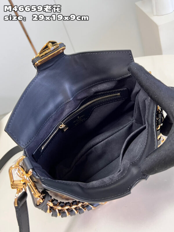 Louis Vuitton Twinny