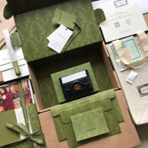 Gucci card holder