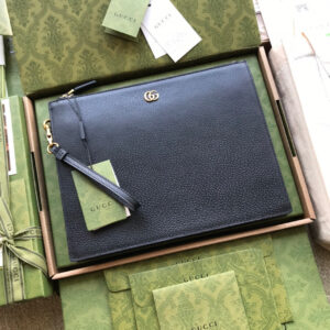 Gucci Clutch
