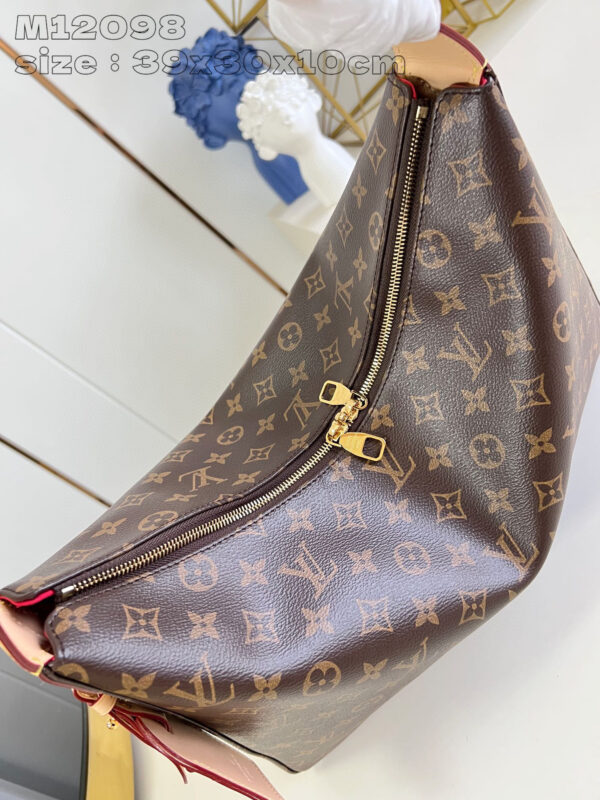 Louis Vuitton slouchy mm monogram