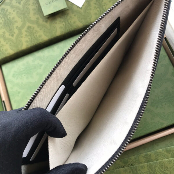Gucci Clutch
