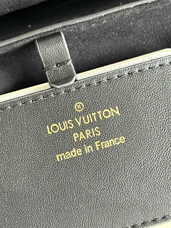 Louis Vuitton Twist