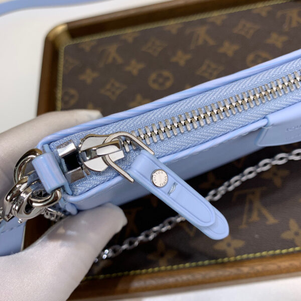 Louis Vuitton Easy Pouch