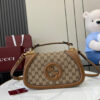 Gucci Blondie medium top handle bag