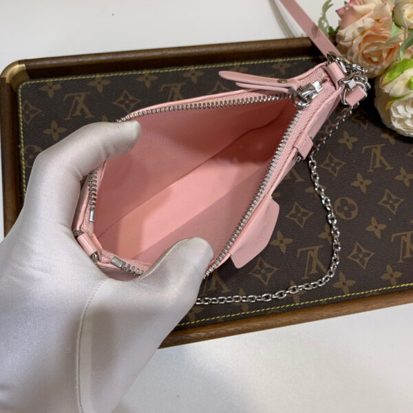 Louis Vuitton Easy Pouch