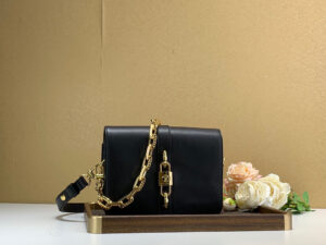Louis Vuitton Rende-Vous