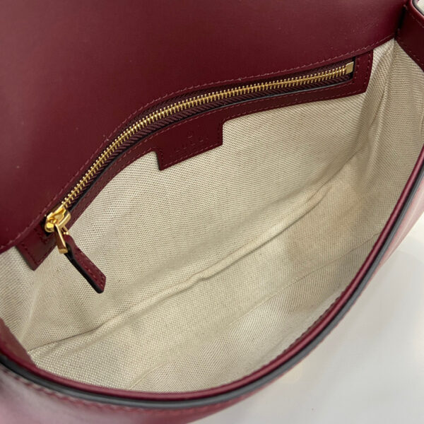 Gucci Blondie medium top handle bag