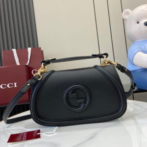 Gucci Blondie medium top handle bag