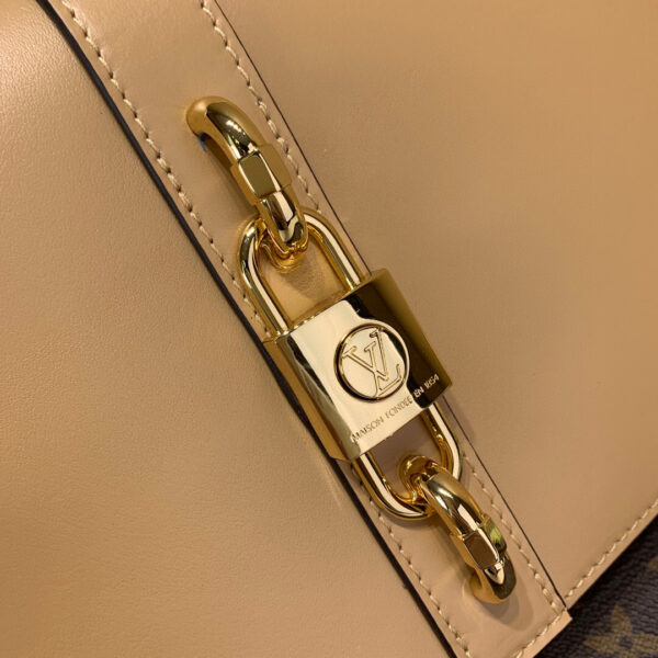 Louis Vuitton Rende-Vous