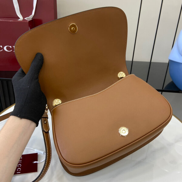 Gucci Blondie medium top handle bag