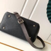 Louis Vuitton Beaubourg Hobo MM