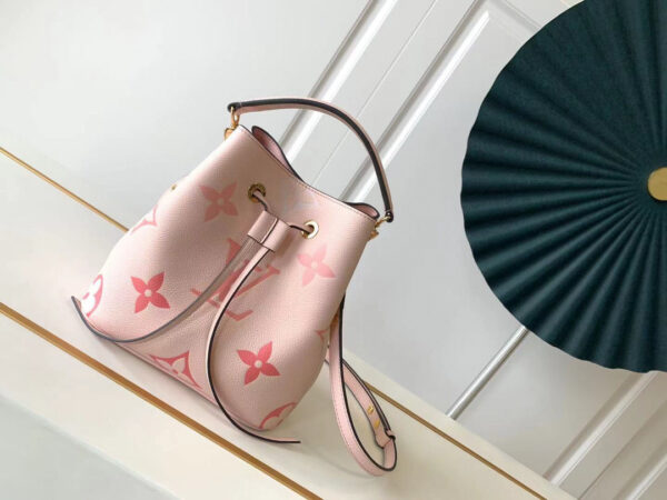 Louis Vuitton Neo Noe