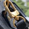 Louis Vuitton Petie Sac Plat