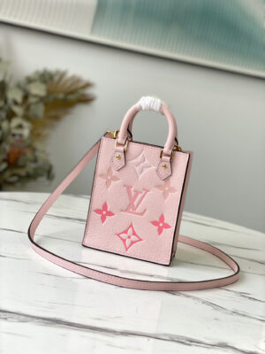Louis Vuitton Petie Sac Plat