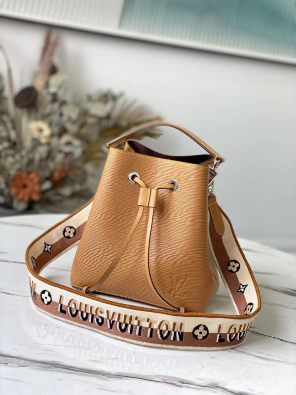 Louis Vuitton Neo Noe