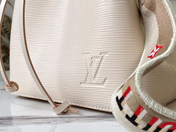Louis Vuitton Neo Noe