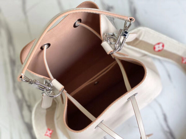 Louis Vuitton Neo Noe