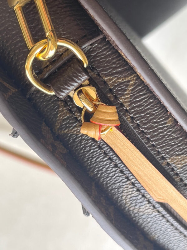 Louis Vuitton LV Fan
