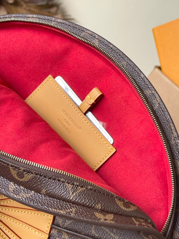 Louis Vuitton LV Fan
