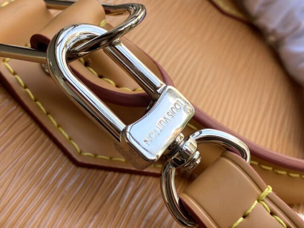 Louis Vuitton Alma BB