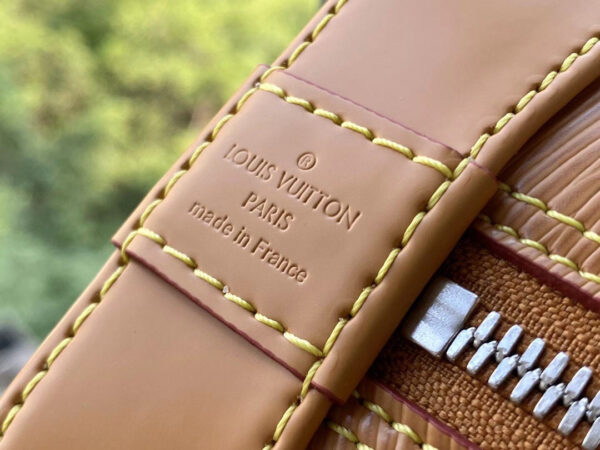 Louis Vuitton Alma BB