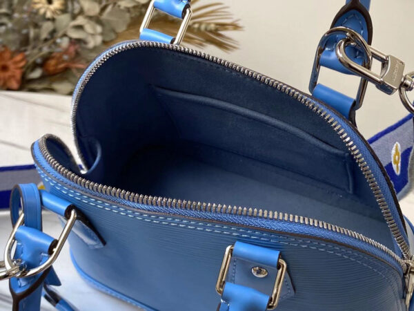 Louis Vuitton Alma BB