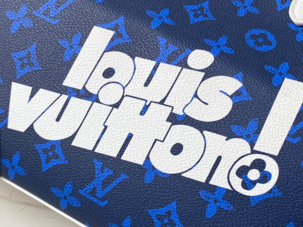 Louis Vuitton Carry It Tote