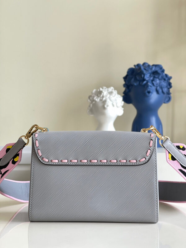 Louis Vuitton Twist