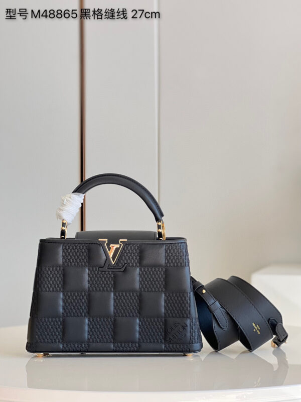 Louis Vuitton Capucines BB