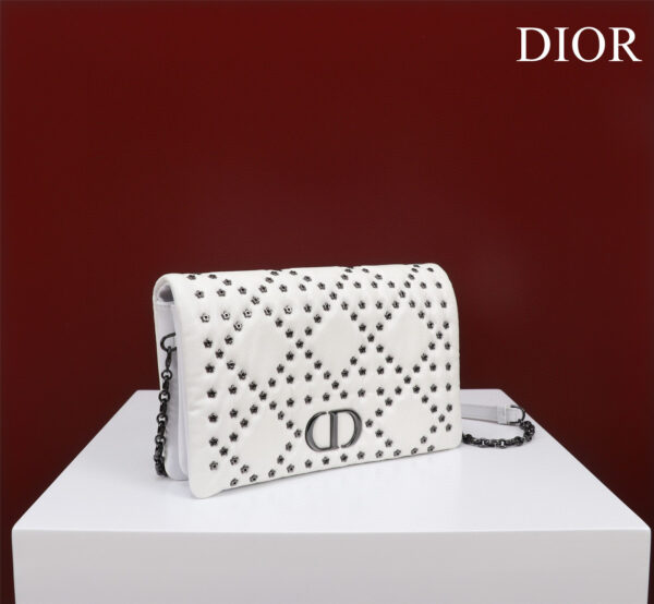 Dior Caro
