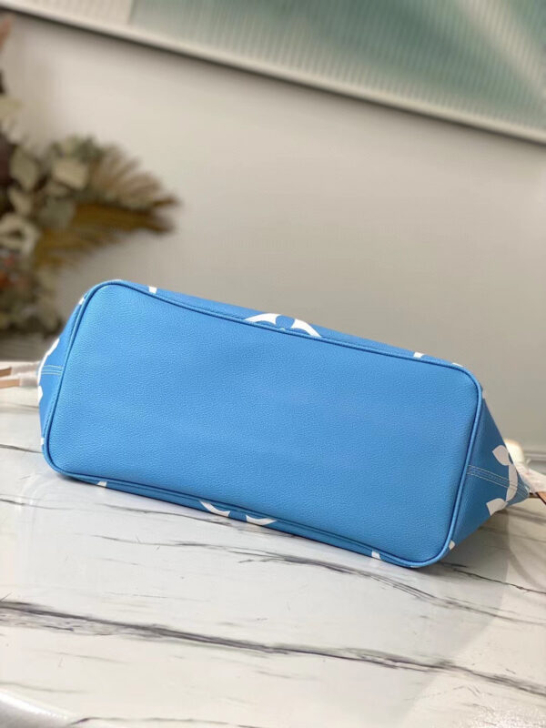 Louis Vuitton Neverfull