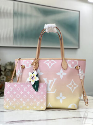 Louis Vuitton Neverfull