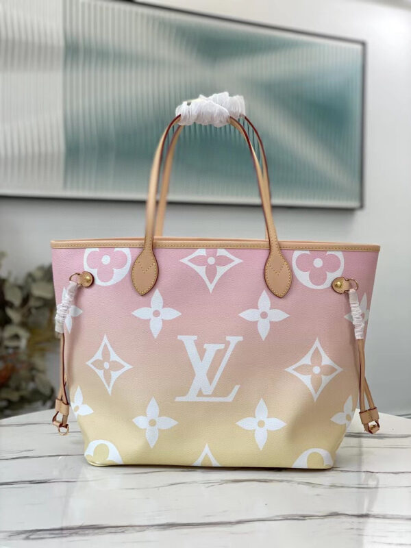 Louis Vuitton Neverfull