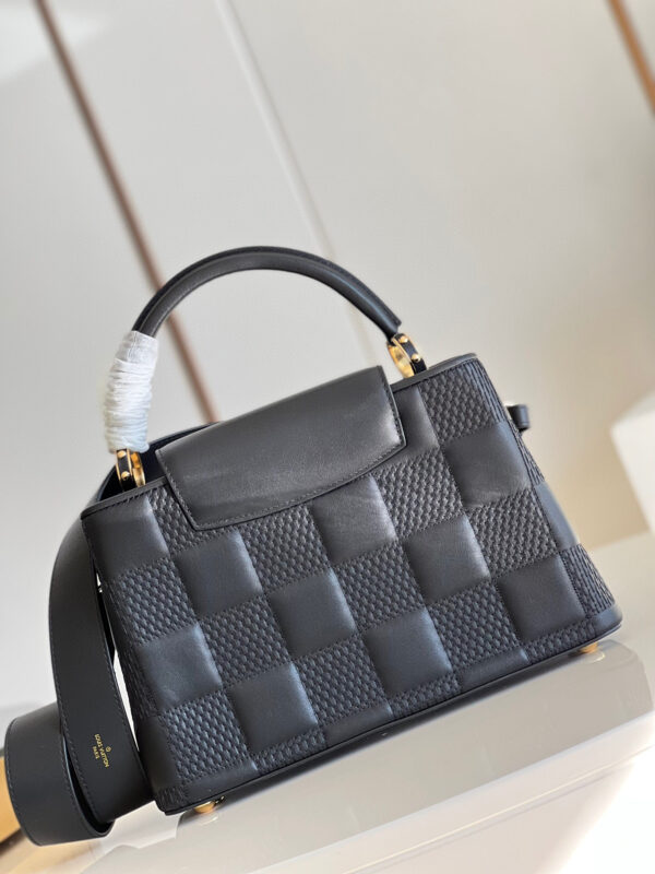 Louis Vuitton Capucines