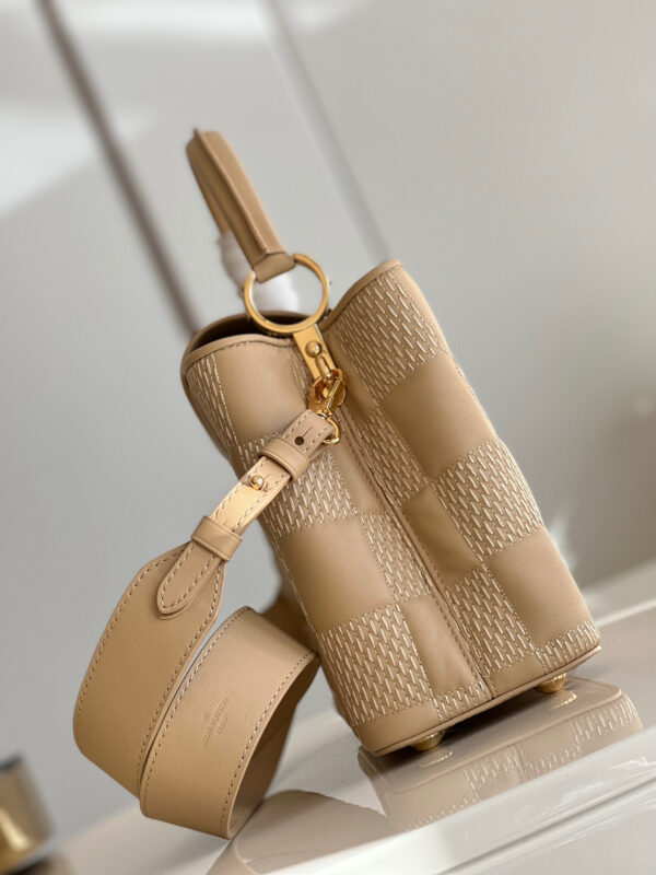 Louis Vuitton Capucines