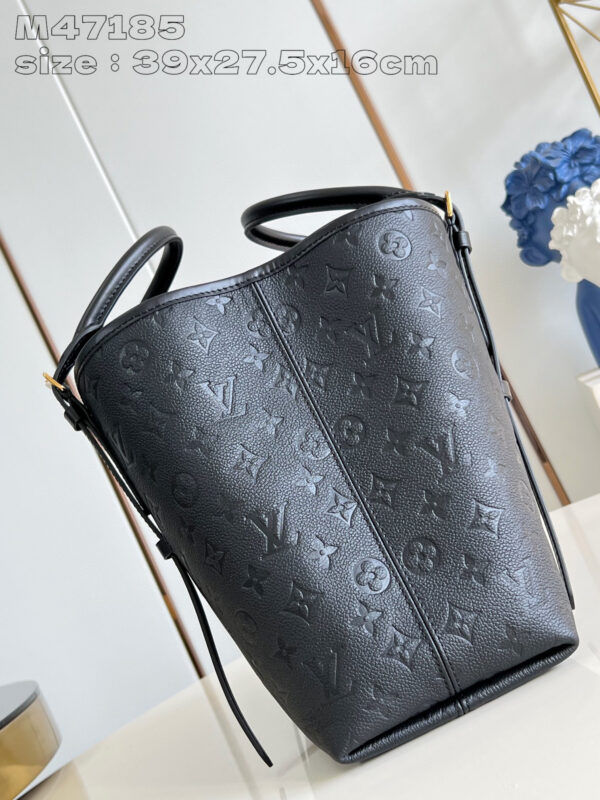 Louis Vuitton Babylone Tote MM