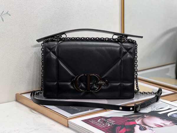 Dior 30 Montaigne