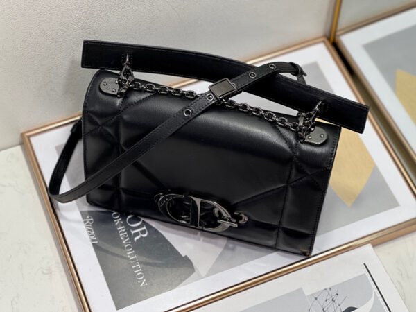 Dior 30 Montaigne