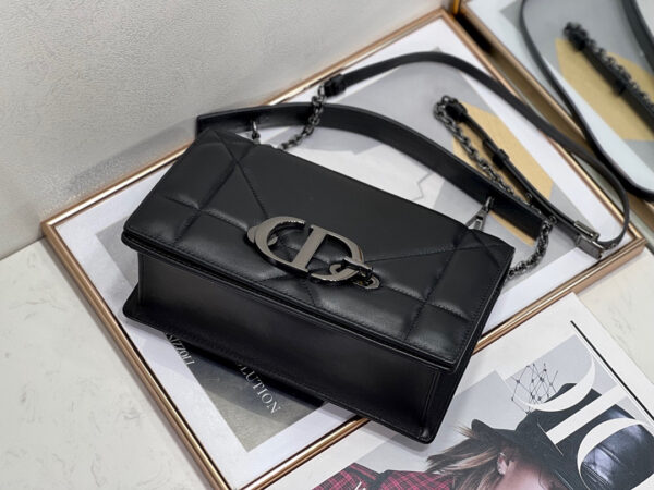 Dior 30 Montaigne