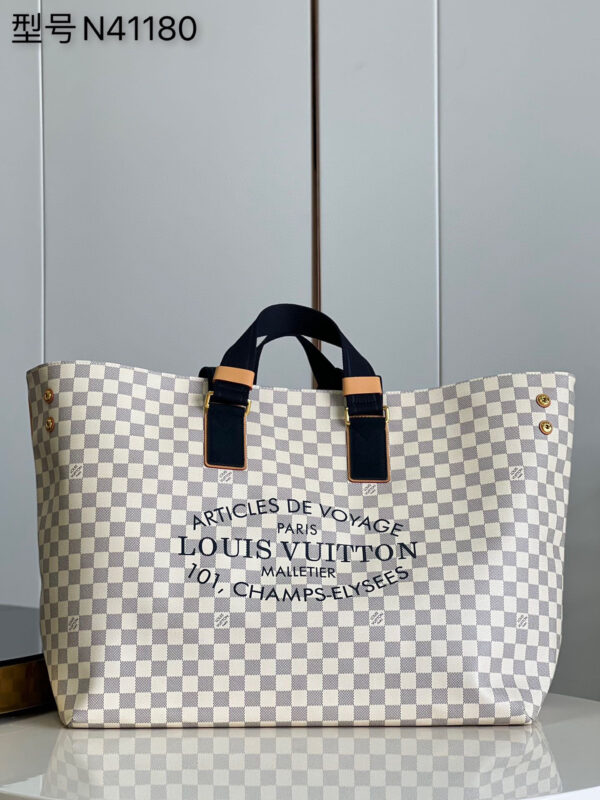 Louis Vuitton Cabas