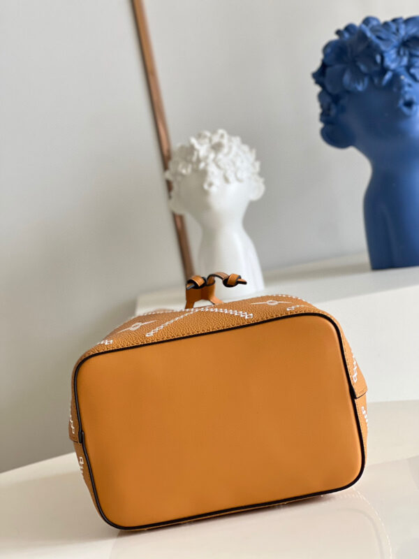 Louis Vuitton Neo Noe