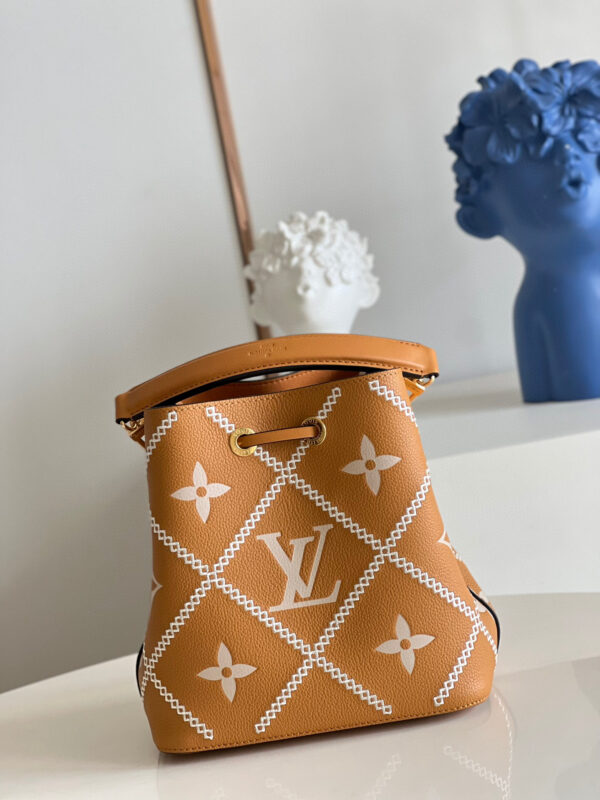 Louis Vuitton Neo Noe