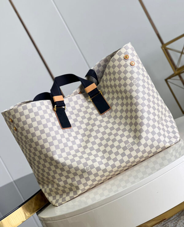 Louis Vuitton Cabas
