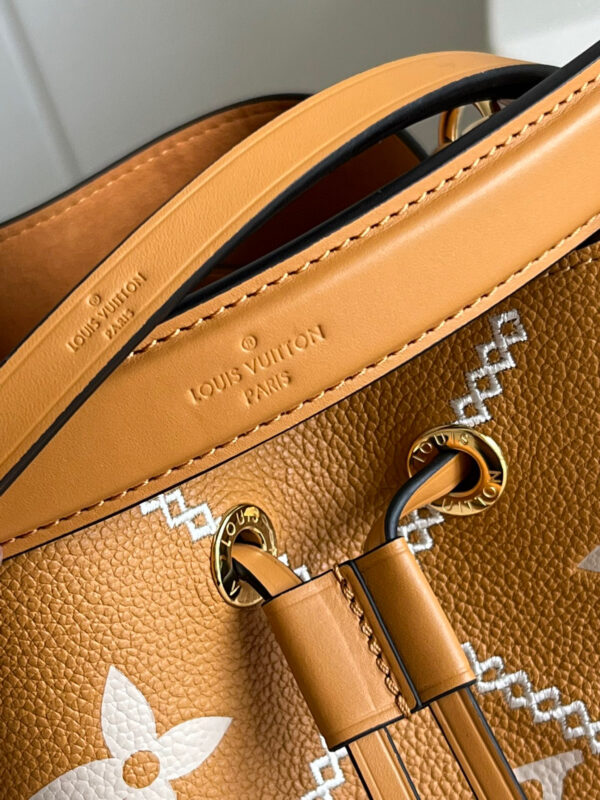 Louis Vuitton Neo Noe