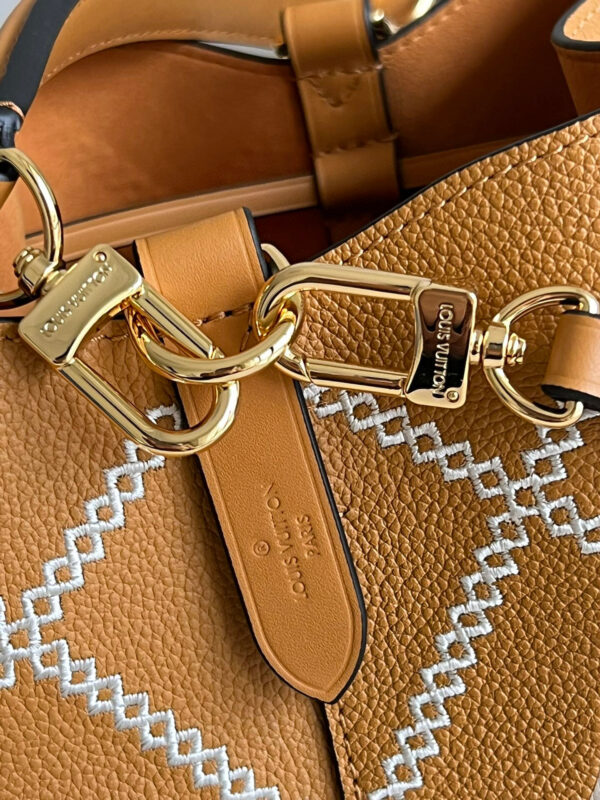 Louis Vuitton Neo Noe