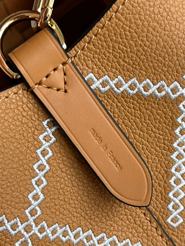 Louis Vuitton Neo Noe