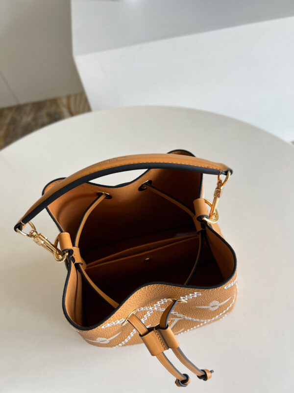 Louis Vuitton Neo Noe